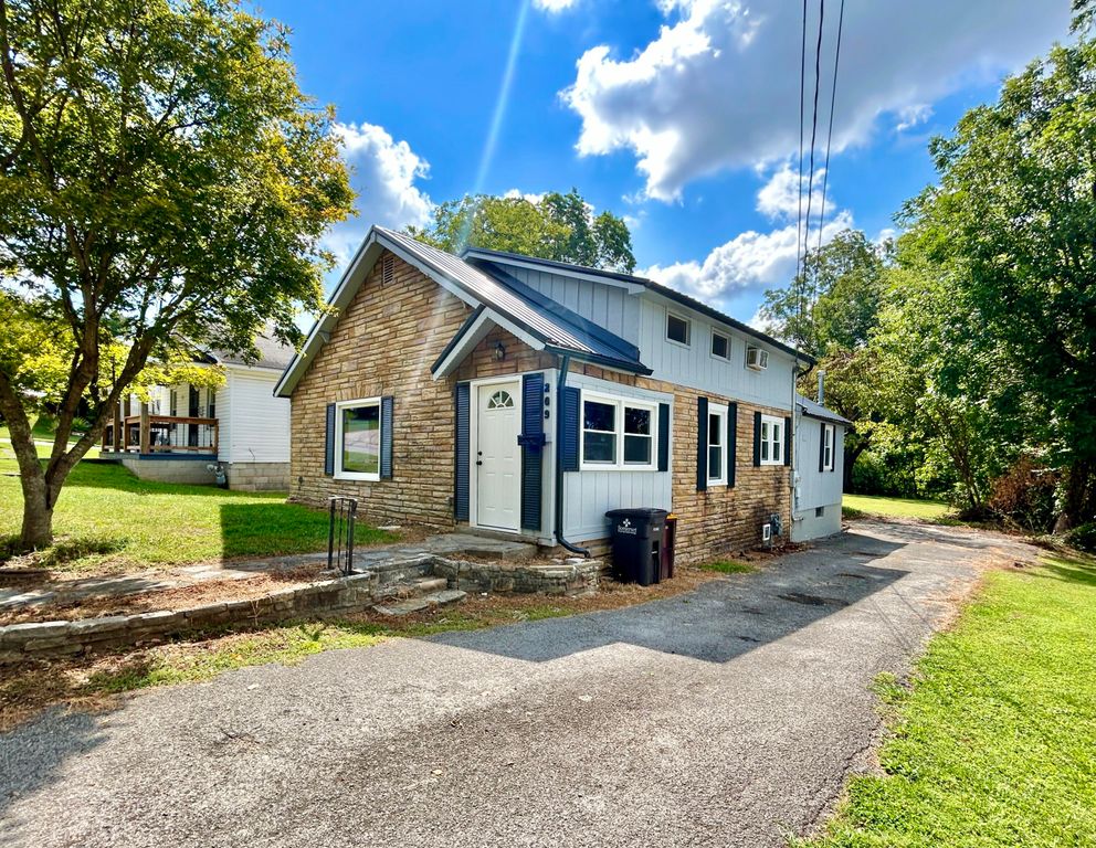 209 W Limestone Street, Somerset, KY 42501