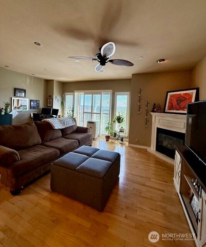 2103 Tacoma Court, Tacoma, WA 98405