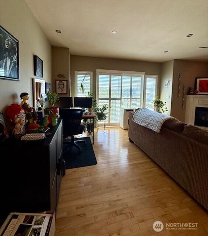 2103 Tacoma Court, Tacoma, WA 98405