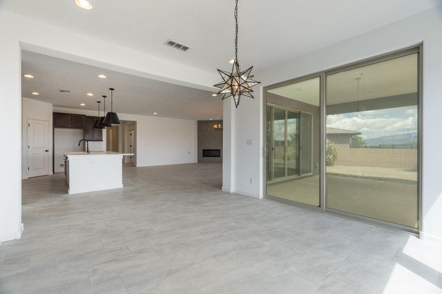 2729 Kings Canyon Loop NE, Rio Rancho, NM 87144