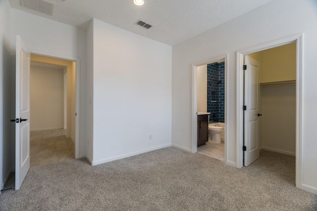 2729 Kings Canyon Loop NE, Rio Rancho, NM 87144