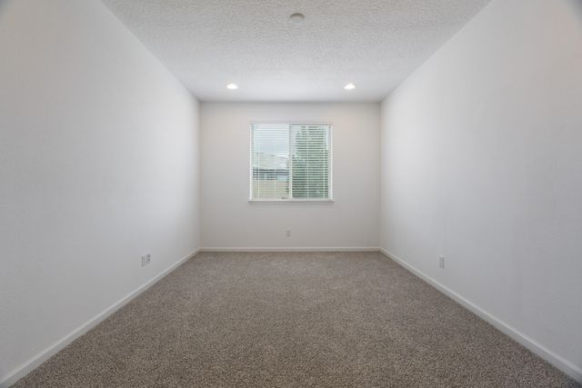 2729 Kings Canyon Loop NE, Rio Rancho, NM 87144