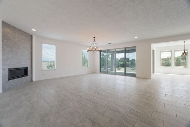 2729 Kings Canyon Loop NE, Rio Rancho, NM 87144