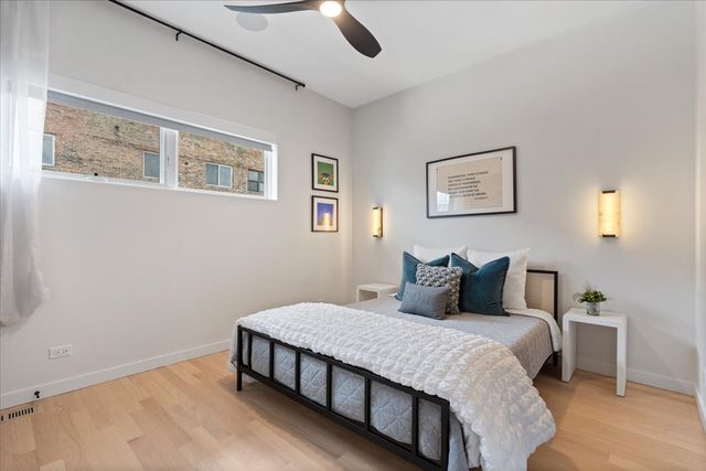 2109 W Race Avenue, Chicago, IL 60612