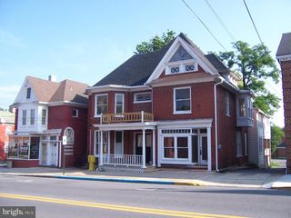 314-316-318 W KING ST, Martinsburg, WV 25401