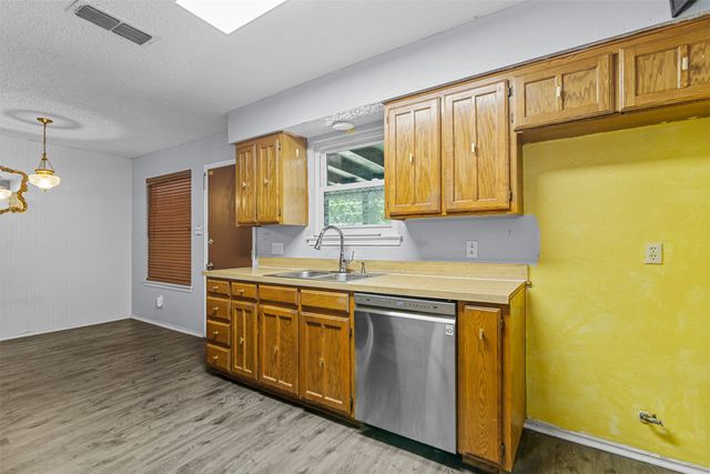 4210 Snow Mass Drive, Arlington, TX 76016