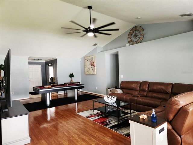 191 MANDOLIN DRIVE, Winter Haven, FL 33884