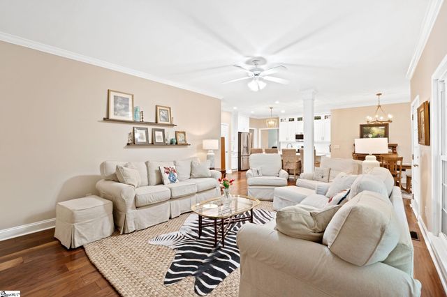 21 Summercrest Circle, Simpsonville, SC 29681