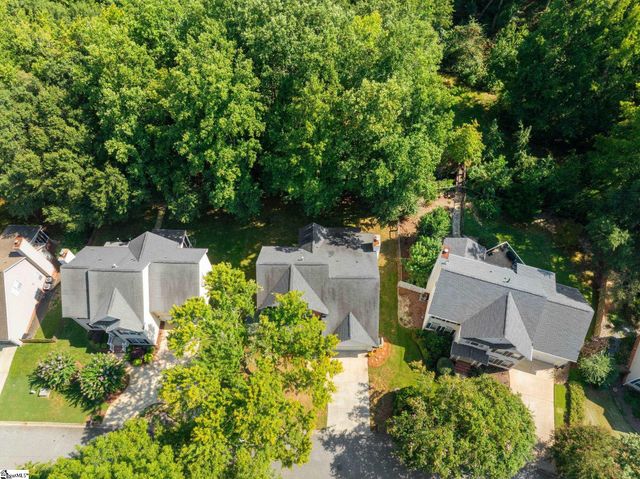 21 Summercrest Circle, Simpsonville, SC 29681