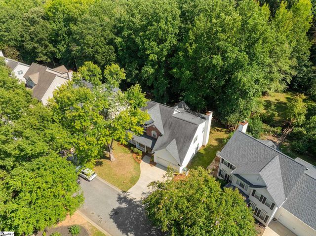 21 Summercrest Circle, Simpsonville, SC 29681