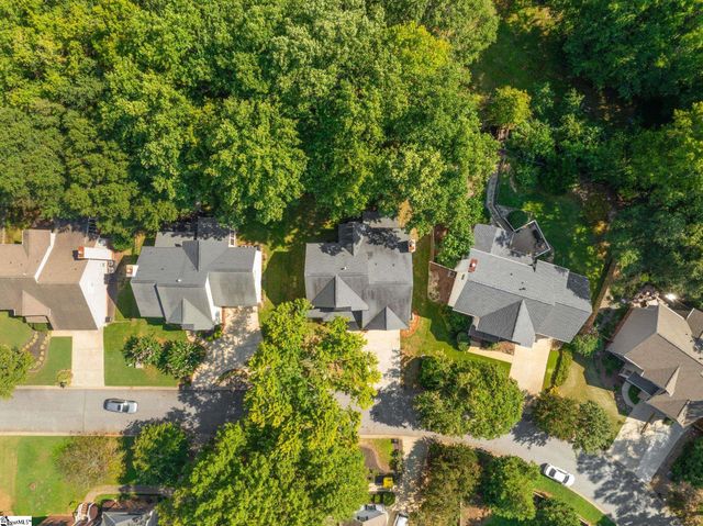 21 Summercrest Circle, Simpsonville, SC 29681
