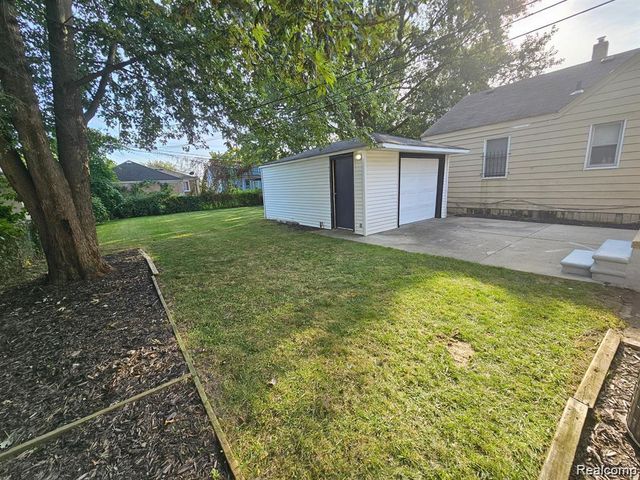 12760 Sarsfield Avenue, Warren, MI 48089