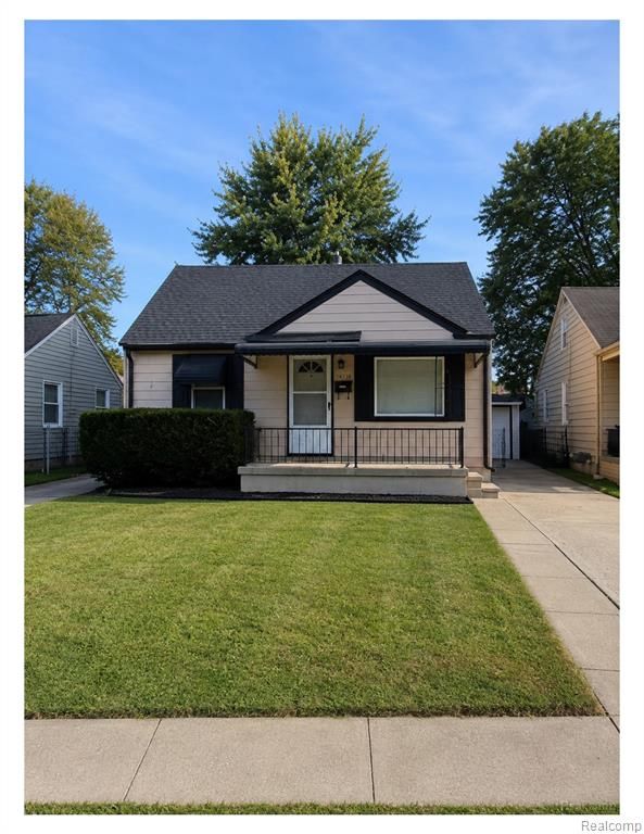 12760 Sarsfield Avenue, Warren, MI 48089