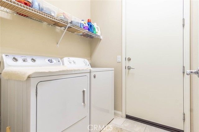 19442 Royal Oaks Road, Apple Valley, CA 92308