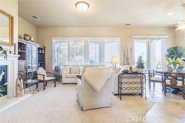 19442 Royal Oaks Road, Apple Valley, CA 92308