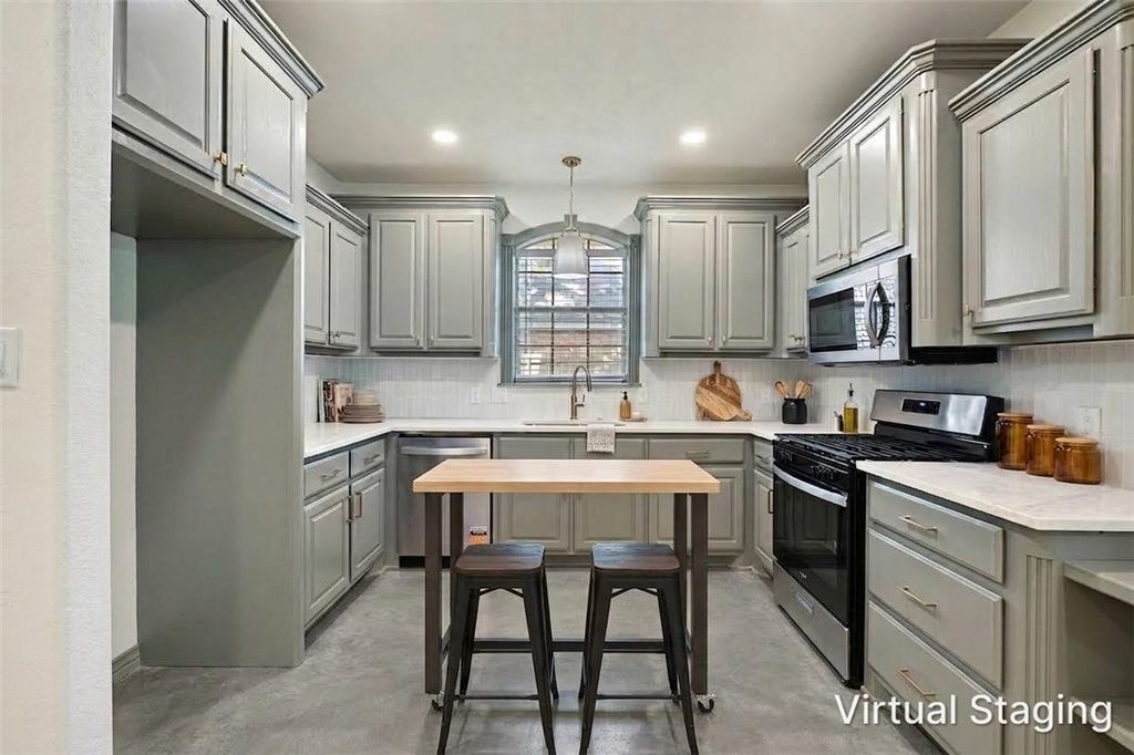 204 Marta Street, College Station, TX 77845 — photo 5