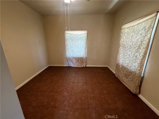 279 E G Street, Colton, CA 92324
