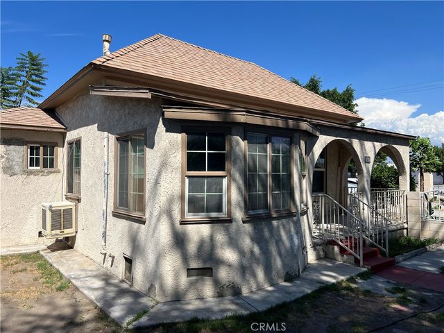 279 E G Street, Colton, CA 92324