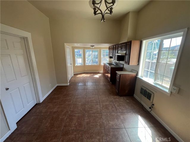279 E G Street, Colton, CA 92324