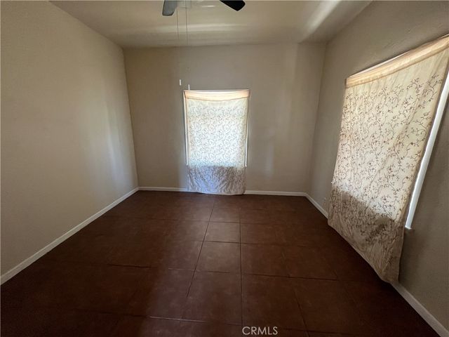 279 E G Street, Colton, CA 92324