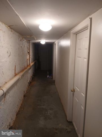 535 OAKLAND AVE, Baltimore, MD 21212