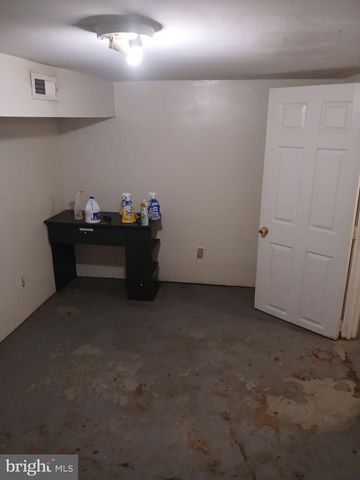 535 OAKLAND AVE, Baltimore, MD 21212