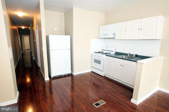 535 OAKLAND AVE, Baltimore, MD 21212