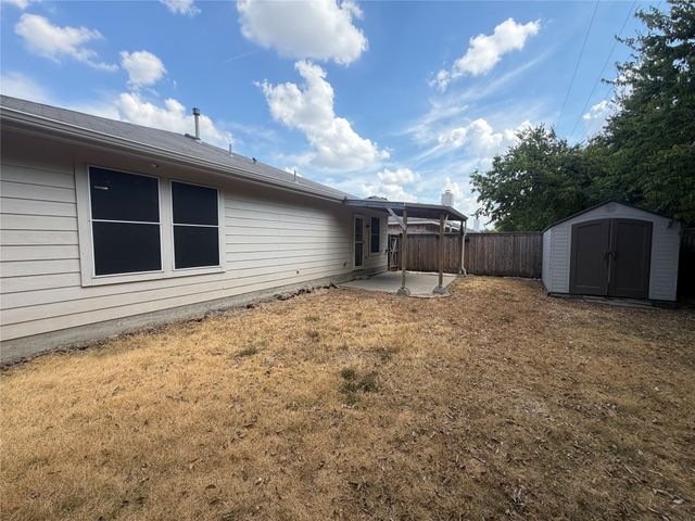 1131 Singletree Drive, Forney, TX 75126