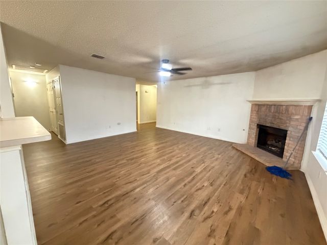 1131 Singletree Drive, Forney, TX 75126