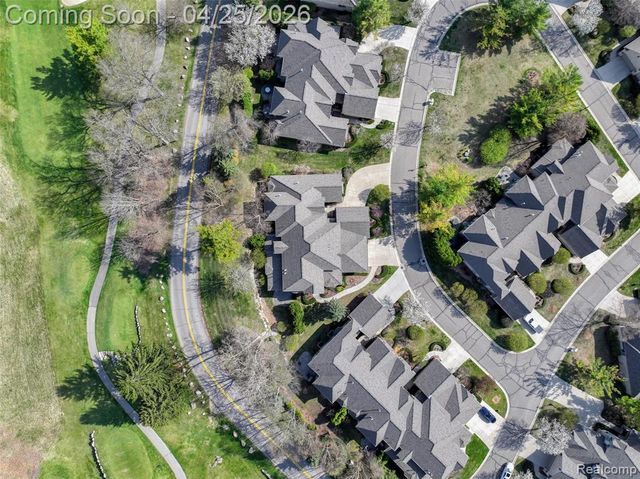 6608 Enclave Drive, Clarkston, MI 48348
