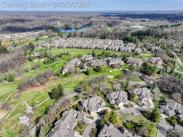 6608 Enclave Drive, Clarkston, MI 48348