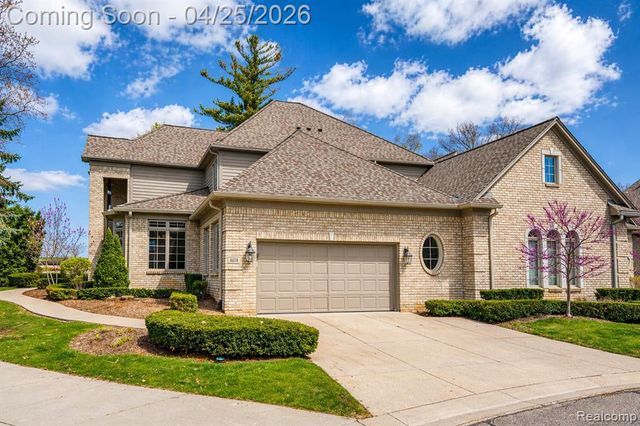 6608 Enclave Drive, Clarkston, MI 48348