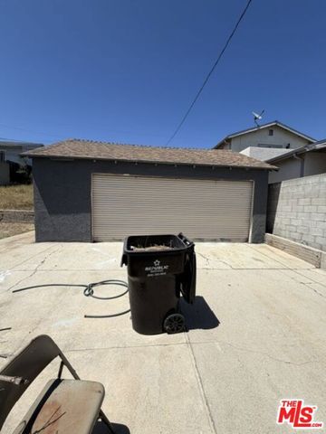 505 E Fairview Boulevard, Inglewood, CA 90302