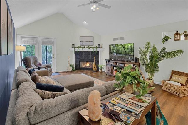 11835 Virginia Street, Kansas City, MO 64131