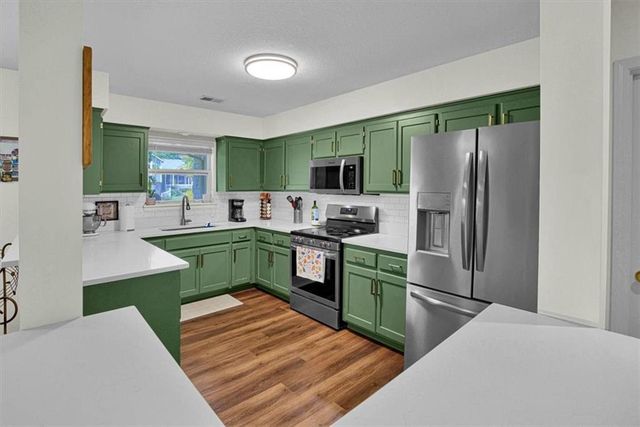 11835 Virginia Street, Kansas City, MO 64131