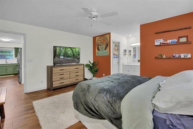 11835 Virginia Street, Kansas City, MO 64131