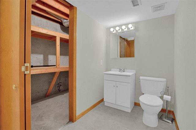 11835 Virginia Street, Kansas City, MO 64131