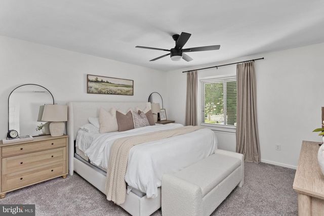 189 CYPRESS CT, Marlton, NJ 08053