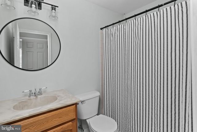 189 CYPRESS CT, Marlton, NJ 08053