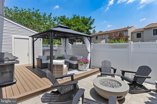 189 CYPRESS CT, Marlton, NJ 08053