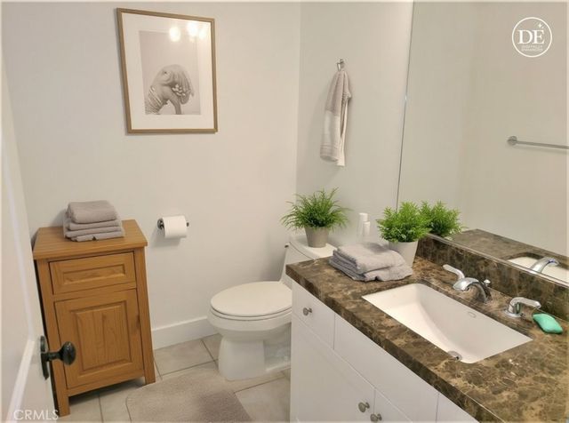 6300 Honolulu Avenue 101, La Crescenta, CA 91214