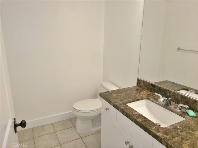 6300 Honolulu Avenue 101, La Crescenta, CA 91214