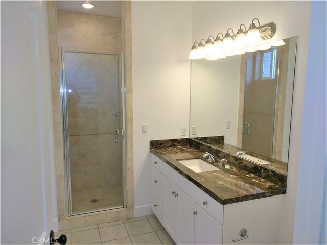 6300 Honolulu Avenue 101, La Crescenta, CA 91214