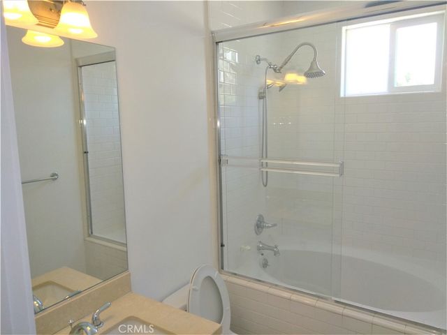 6300 Honolulu Avenue 101, La Crescenta, CA 91214