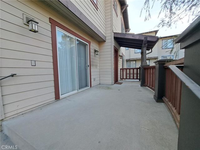 6300 Honolulu Avenue 101, La Crescenta, CA 91214
