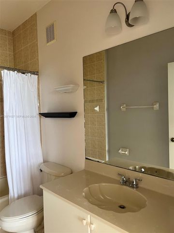 17630 NW 73rd Avenue 203-4, Hialeah, FL 33015