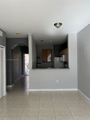 17630 NW 73rd Avenue 203-4, Hialeah, FL 33015