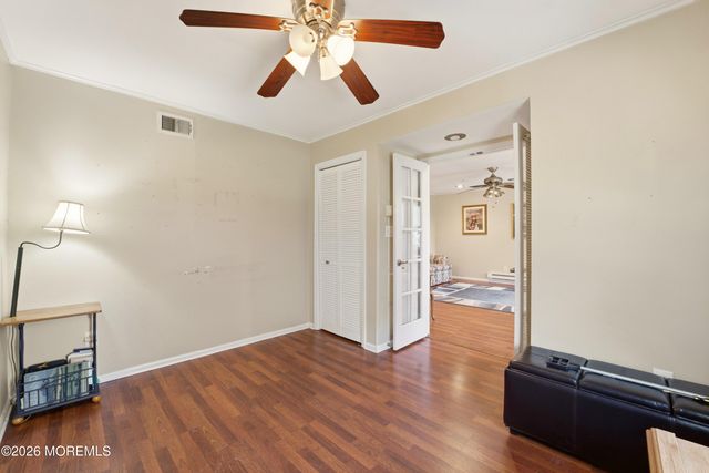 110 Henley Court C, Freehold, NJ 07728
