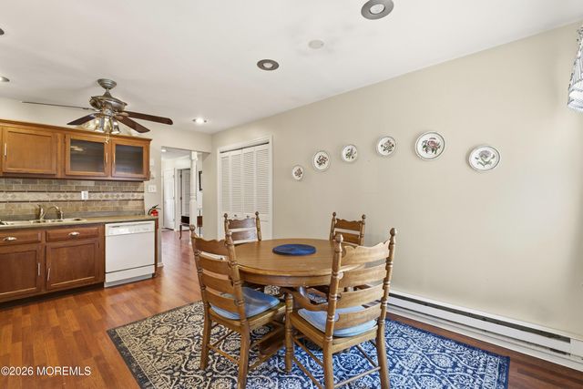 110 Henley Court C, Freehold, NJ 07728
