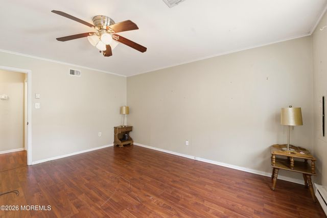 110 Henley Court C, Freehold, NJ 07728